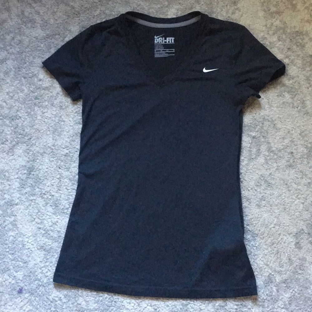 Nike dri-fit tee